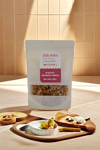 Dikshika Dry Fruits Clean and Natural Akhrot 950 gm | Rich in Protein, Iron & Antioxidants | Walnuts without Shell | Natural California Walnut Kernels | Fresh Akhrot Giri